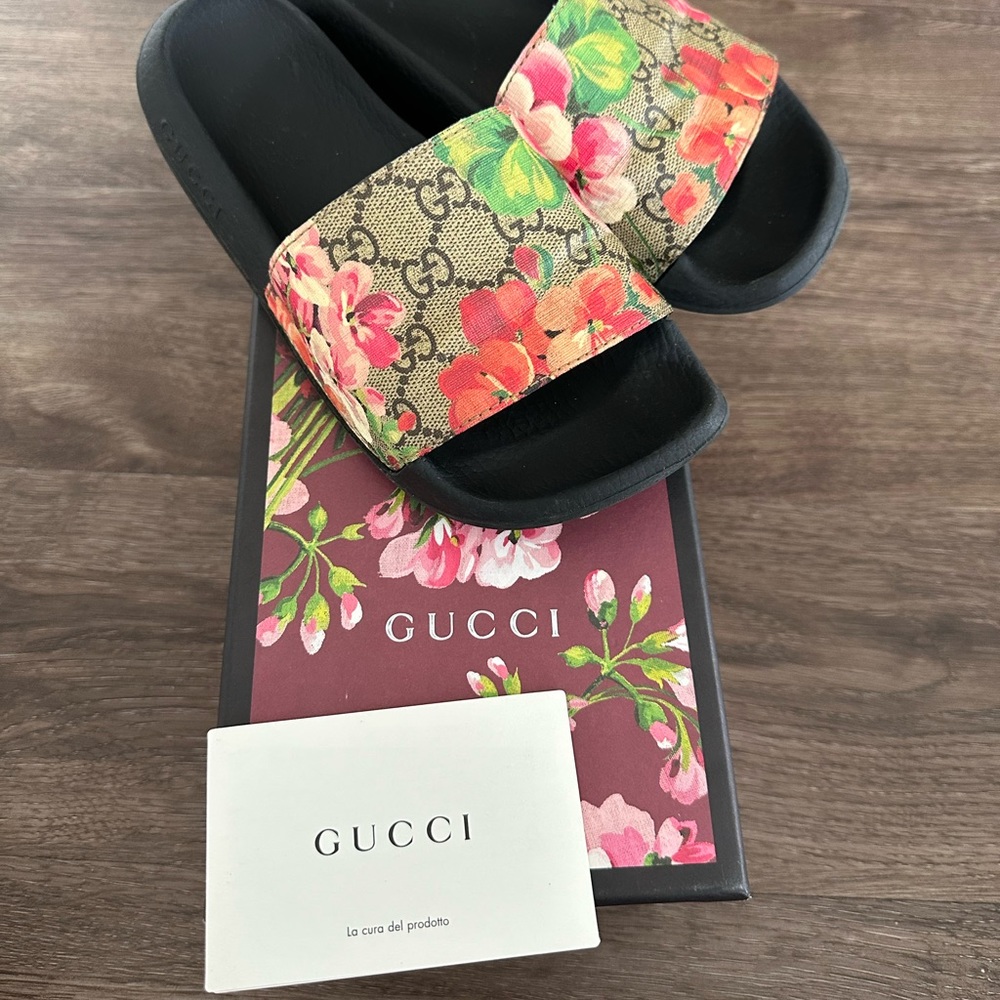 Gucci Floral Slides - USED